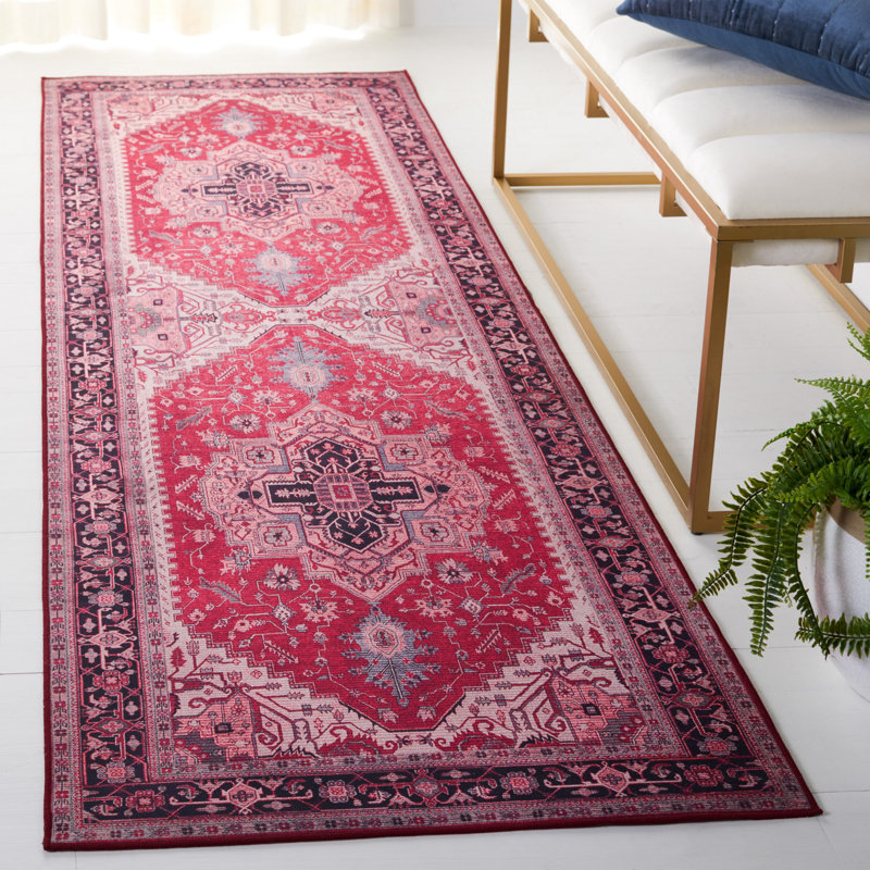 Tapis 128 M / W S / R en rouge / bleu marine, Tapis de couloir 2 pi 6 po x 8 pi