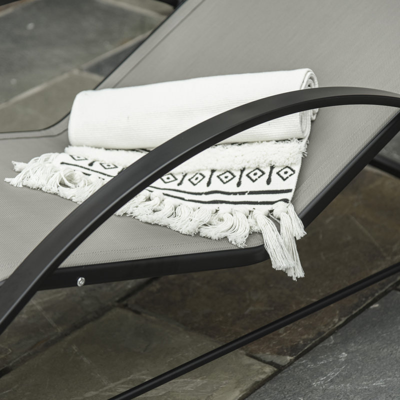 Outdoor Lounge Chair