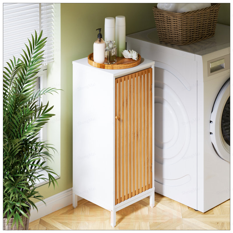 Armoire de salon avec porte à lattes en bambou, rangement polyvalent pour les essentiels de la salle de bain et de la maison, design élégant et durable