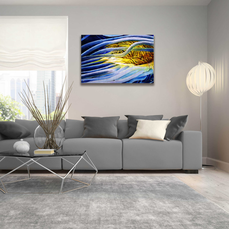 «Anemone Cerianthid» par Rita Shimelfarb, H 24 po x l 36 po x P 0,2 po