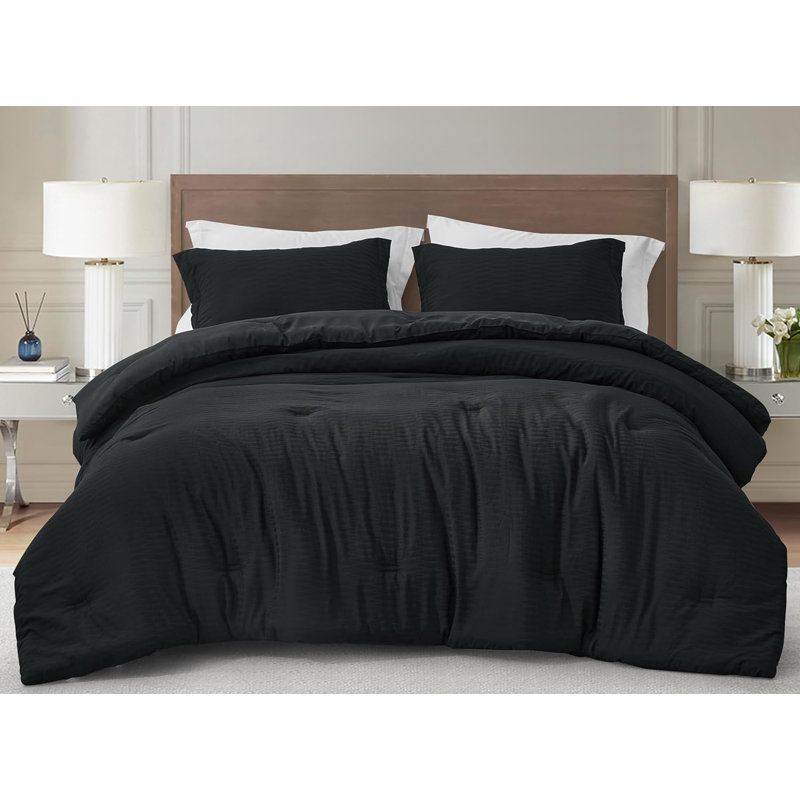 Calvin Polyester Jacquard Comforter, Full Comforter + 2 Standard Shams, Black