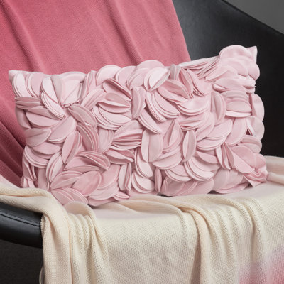 Housse de coussin brodée