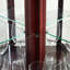 Vitrine en cerisier, lumières, tablettes en verre trempé, éclairage de miroir rétroéclairé avec et