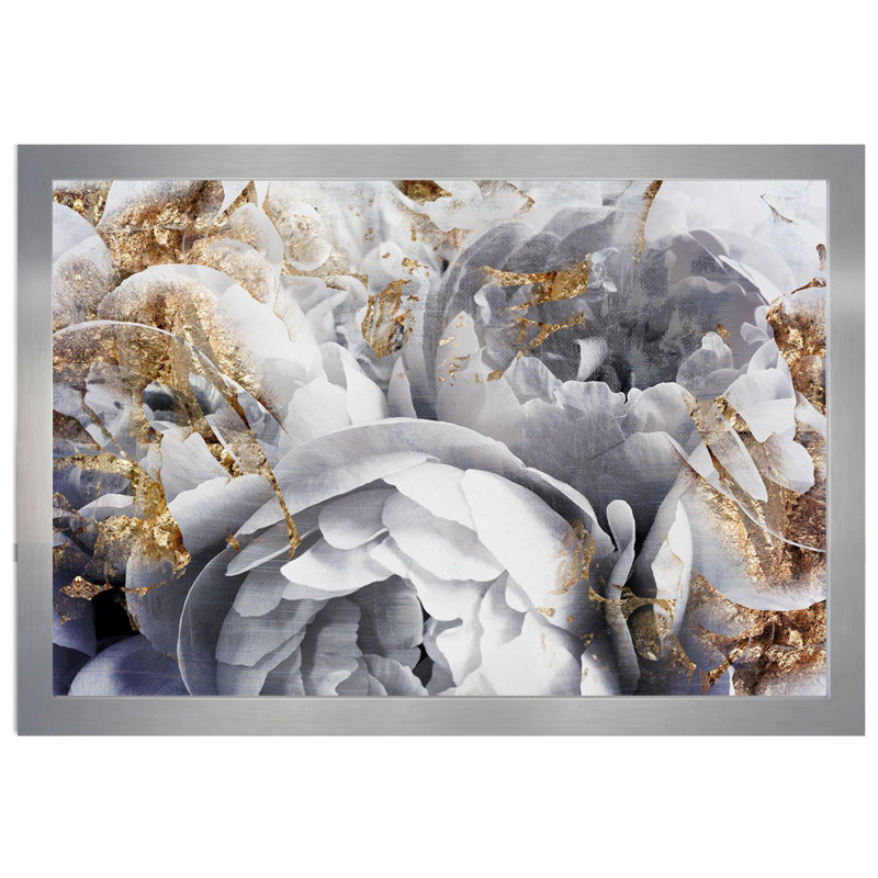 "Son jardin de pivoines", impression encadrée, H 18" x 26" W x 1,5" D, Silver