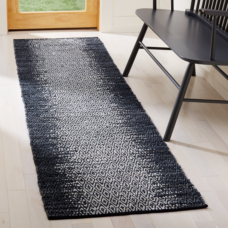 Tapis géométrique en cuir tissé à la main gris Exley, Tapis de couloir 2 pi 3 po x 9 pi