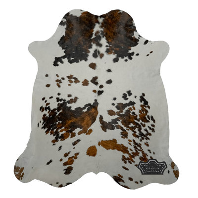Medium 5 × 7 ft Light Tricolor Cowhide Rug - 100% Genuine Leather - Natural Luxury Boho-Chic Accent