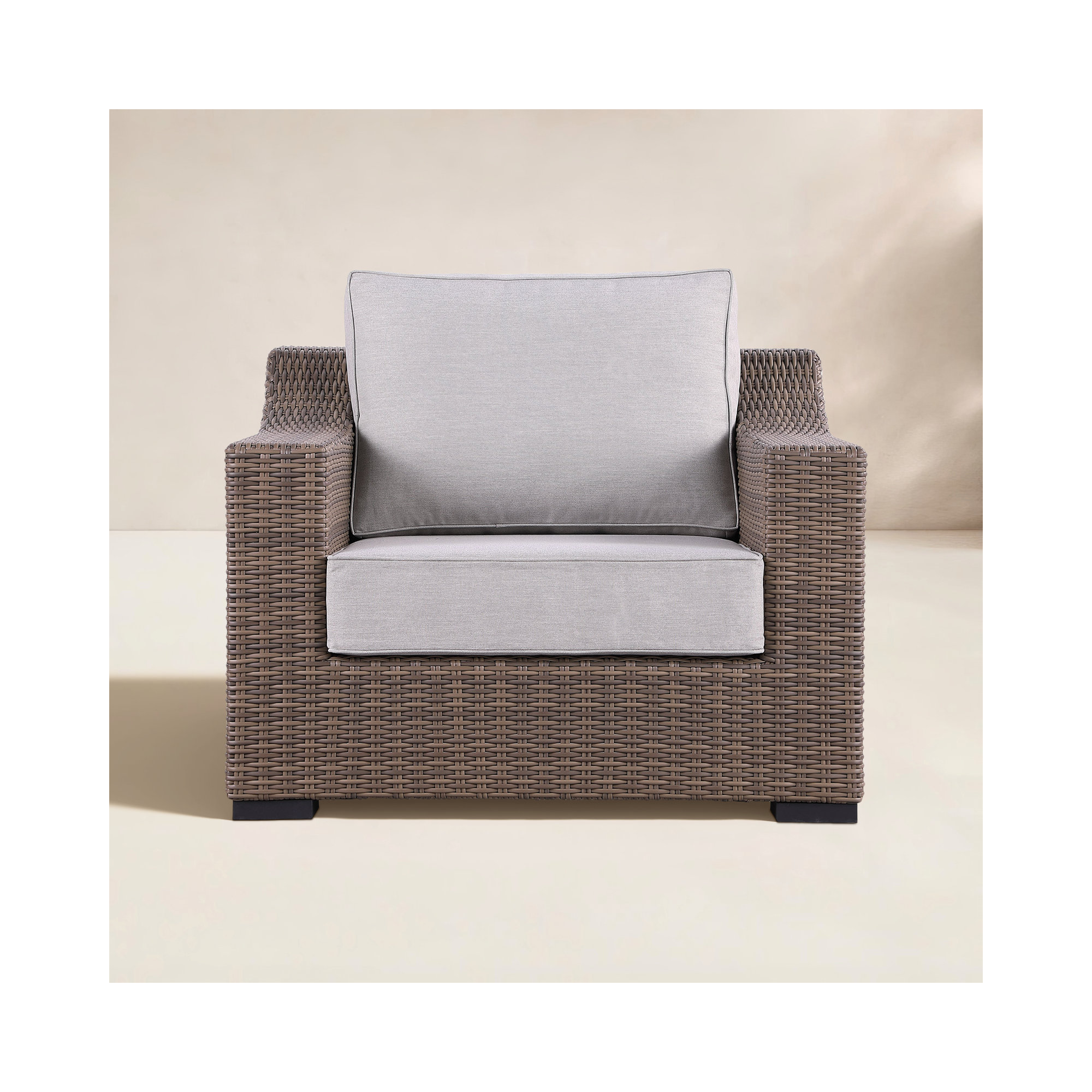 Manhattan Outdoor Lounge Chair with Cushions