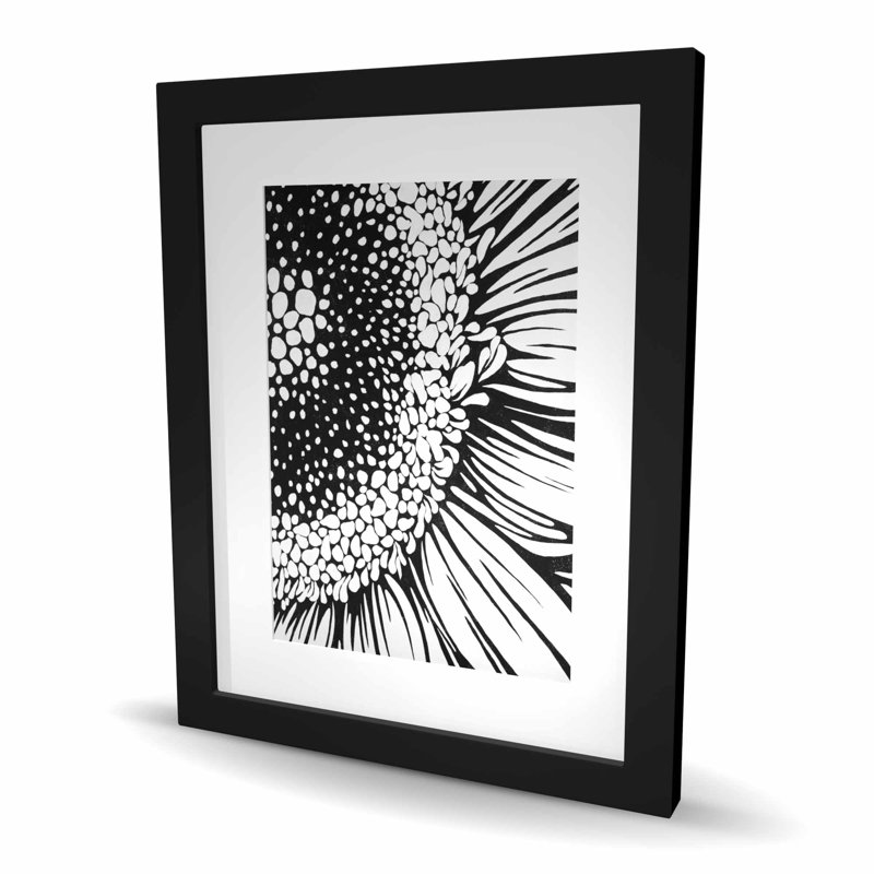 Gerbera fleur imprimé botanique monochrome pour la décoration intérieure, H 20 po x l 16 po, Noir
