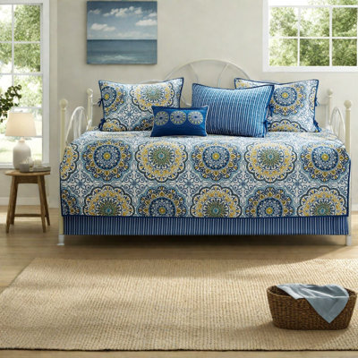 Reversible 6 Piece Bedding Sets, Cotton Blend Medallion, Guest Home Daybed