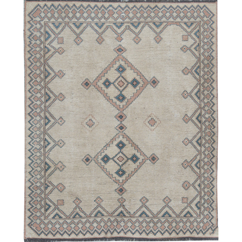 Hand-Knotted High-Quality Gray Area Rug