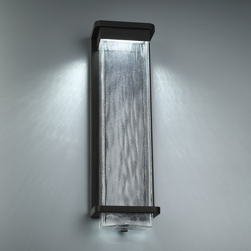 Vitrine LED Outdoor Flush Mount, Bronze, 16" H x 6.5" W x 4" D