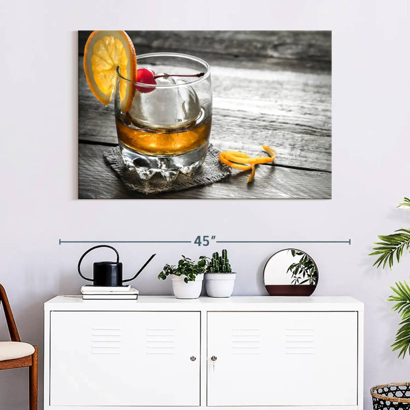 Yarlin Classic Cocktail, 8" H x 12" W
