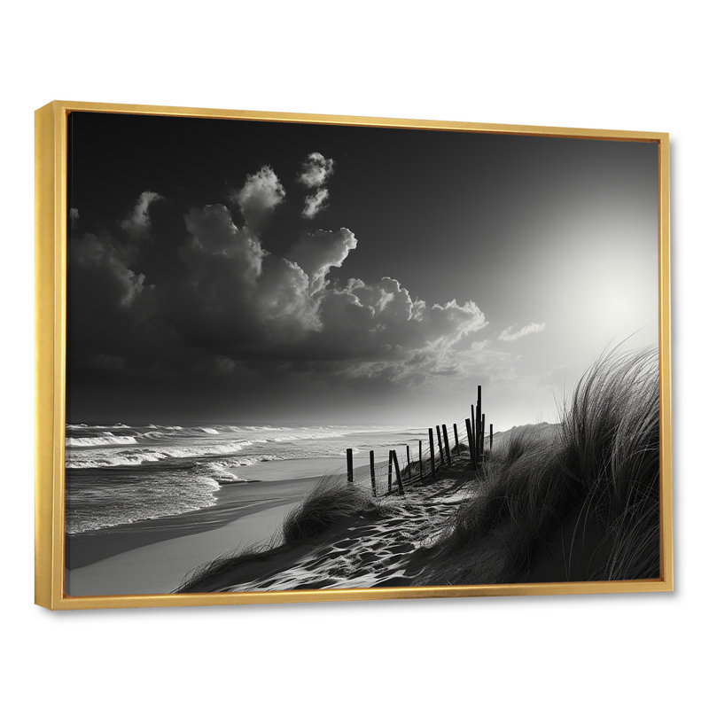 «Black and White Beach Scenery II - Coastal Beach», reproductions encadrées, H 30 po x l 40 po x P 1,5 po