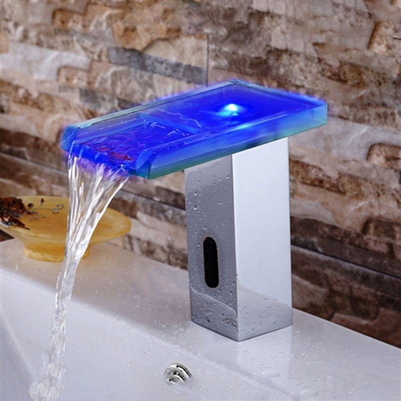 Robinet automatique de salle de bain à capteur de mouvement à DEL avec détecteur de mouvement à bain d'eau BathSelect