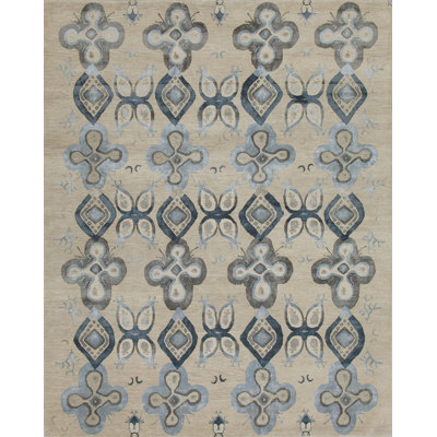 Contemporary Geometric Area Rug in Gray