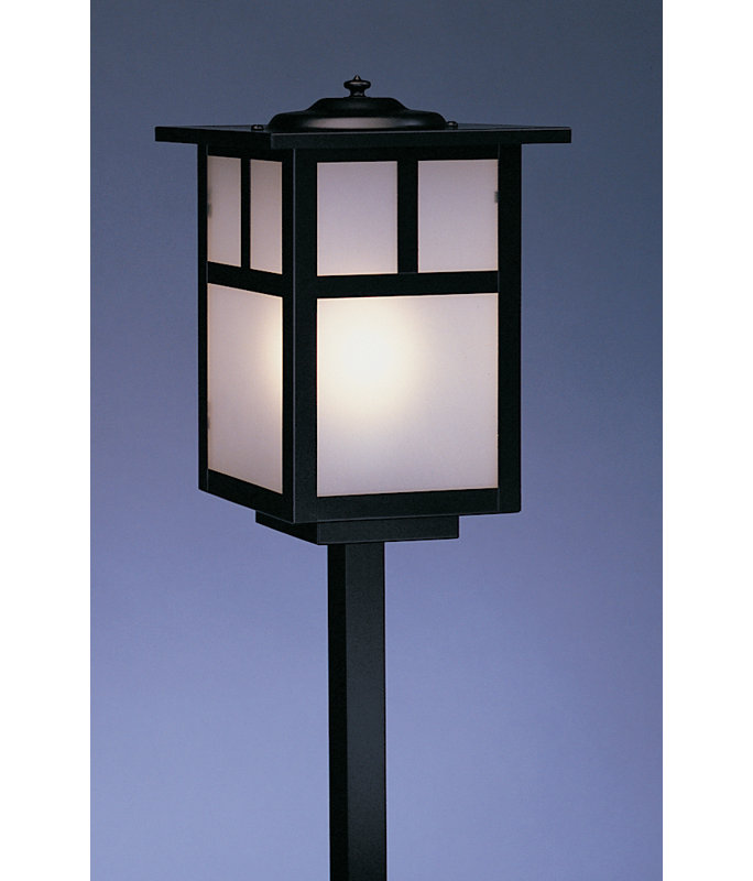 Éclairage de sentier 1 lumière Hylan, H 21,5 po x l 7 po / barre en T, Bronze, Mica amande