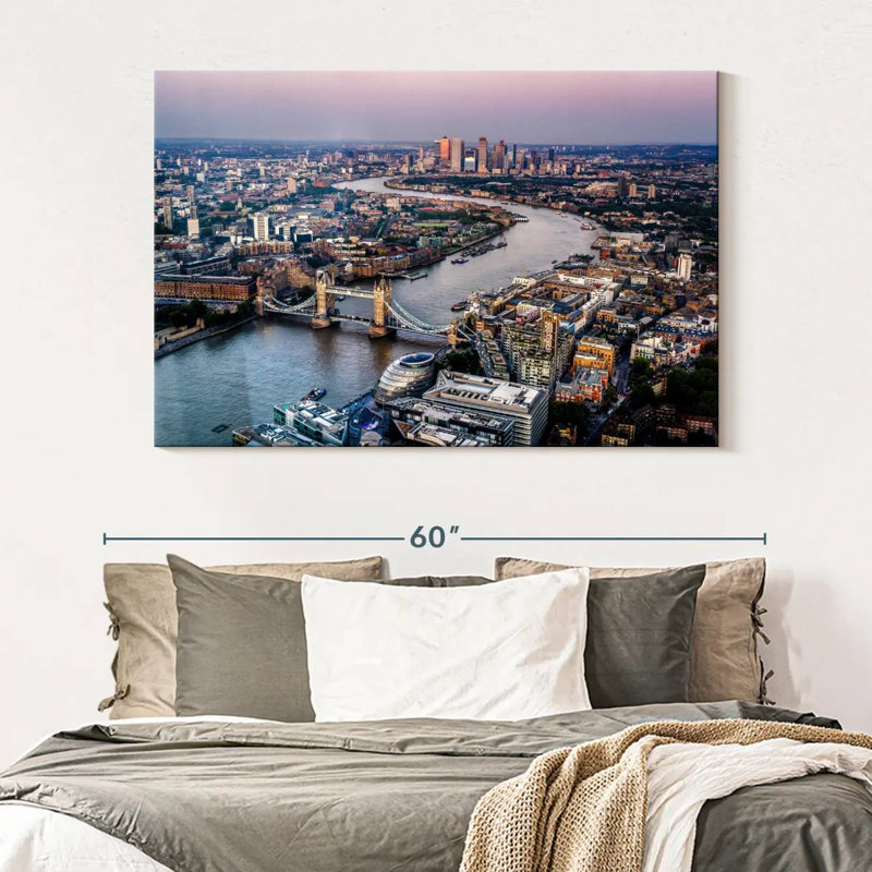 Sireci London Skyline, 34" H x 51" W