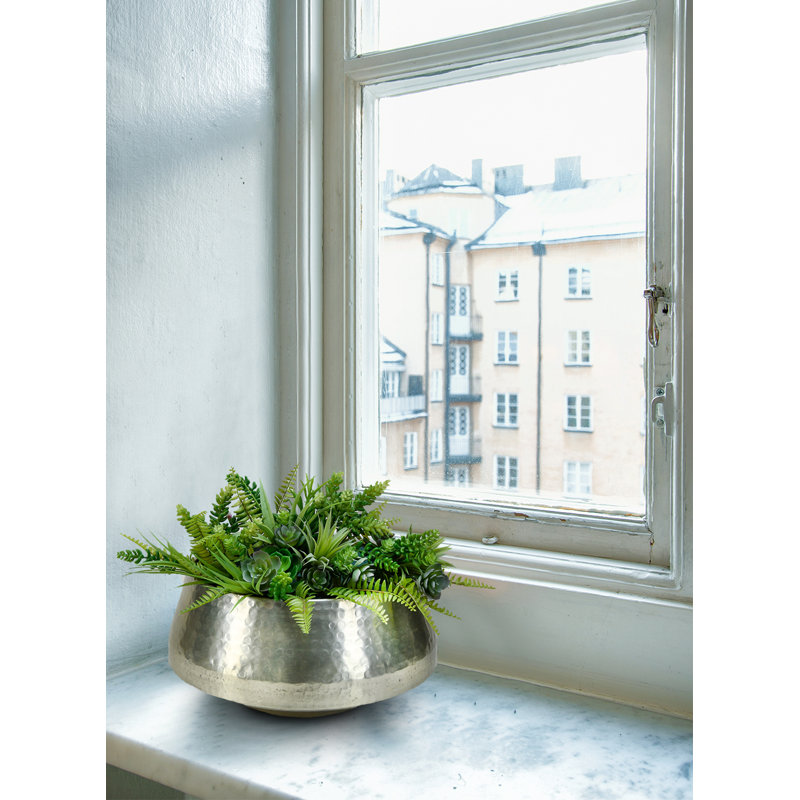 Mandeville Metal Pot Planter, 7.75" x 16.5" x 16.5"