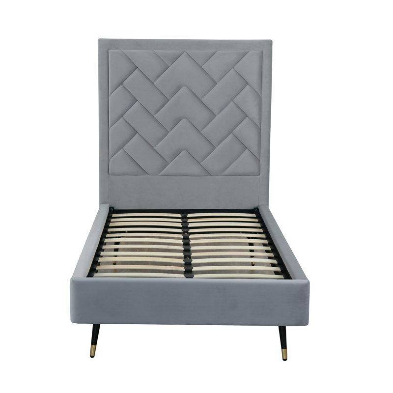 Lit plateforme en bois d'eucalyptus Crosby, Gris, Simple