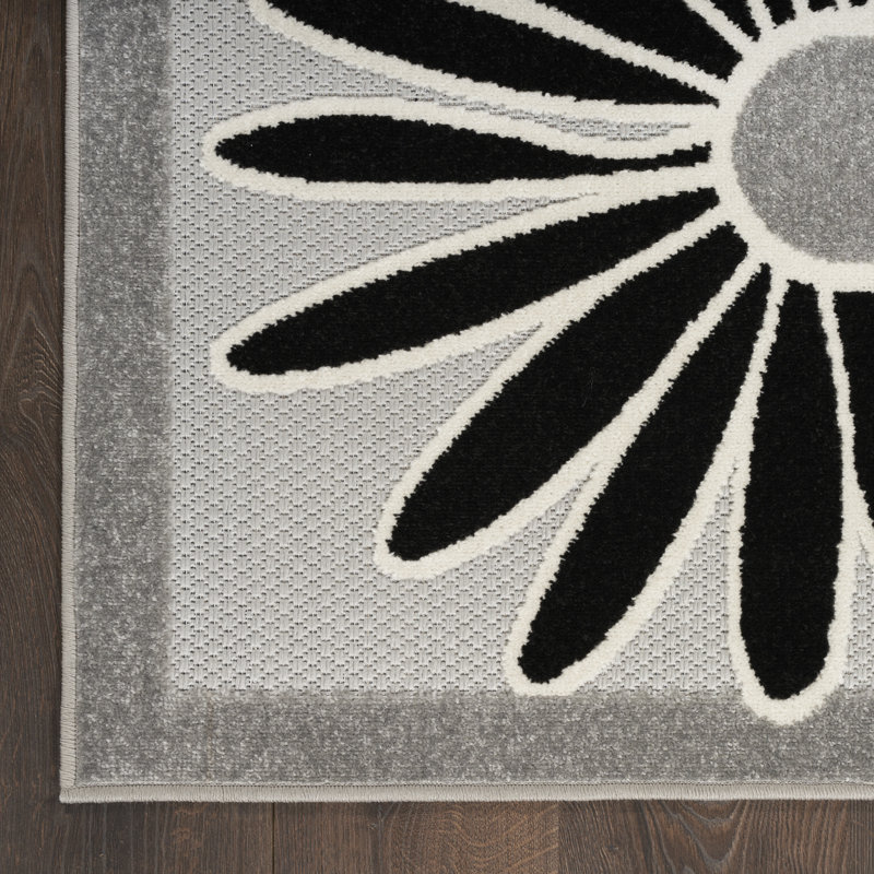 Ameleah Floral Indoor / Outdoor Rug, Rectangle 7'10" x 10'6"