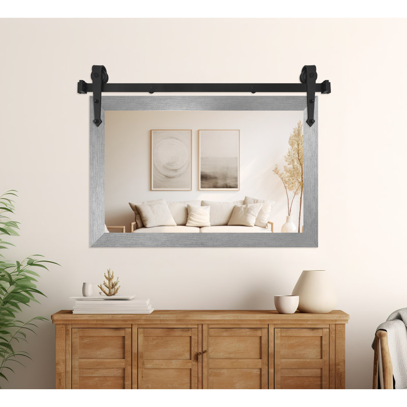 Miroir mural Conner Rea, 16 po x 33 po, Argenté