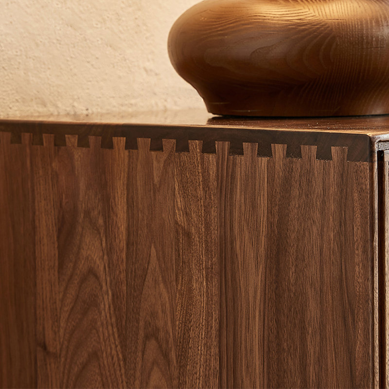 Simple And Modern Accent Chest