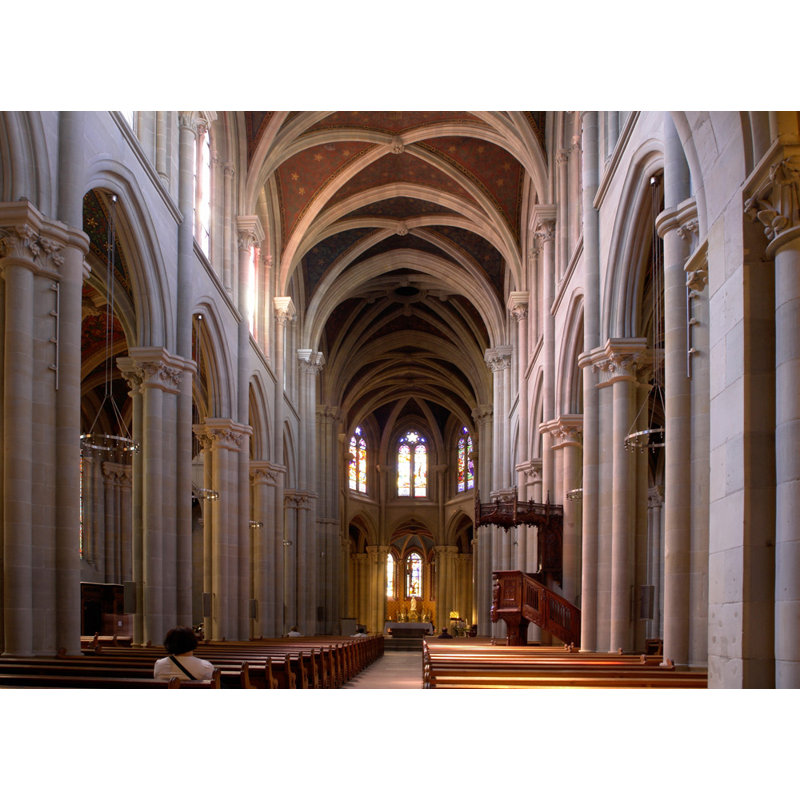 Natre Dame Interior, Suisse