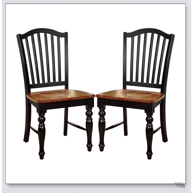 Ensemble de 2 chaises d'appoint élégantes de style champêtre avec une finition en chêne noir et antique, alliant charme rustique et confort moderne.