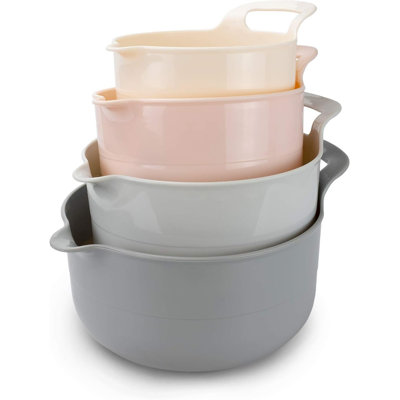 4 Piece Nesting Plastic Mixing Bowl Set
