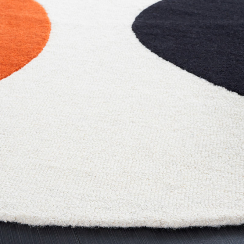 Arabelle Handmade Wool Blush/Black Rug, Round 6'