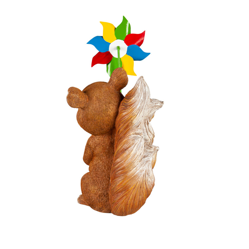 Statue de jardin Oktaha Squirrel avec un moulinet