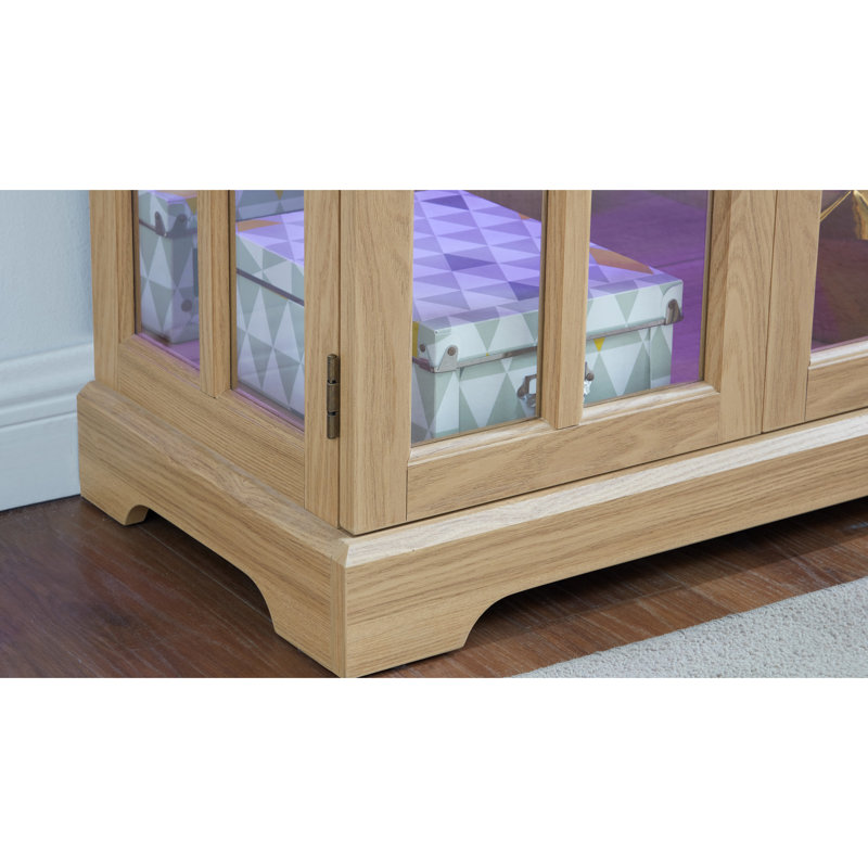 Magnifique vitrine avec panneau arrière en acrylique et tablettes réglables