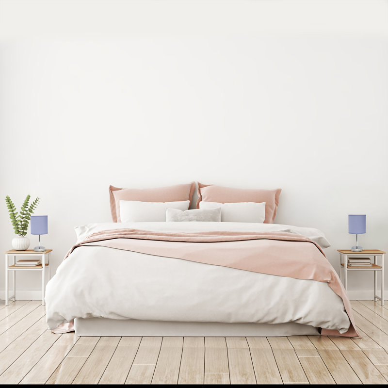 Mini lampe de table simple avec abat-jour cylindrique en tissu Amandev Simple Designs, Mauve