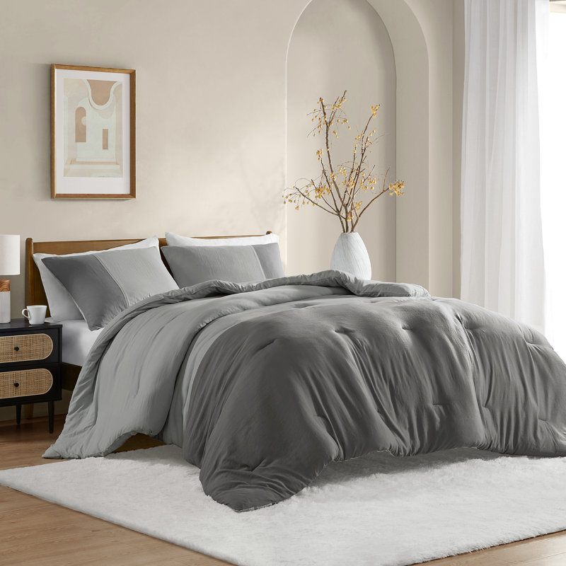 Miro Grey Soft Washed Color Block 3-Piece King/Cal King Comforter Set, King/Cal King Comforter + 2 King Shams, Gray