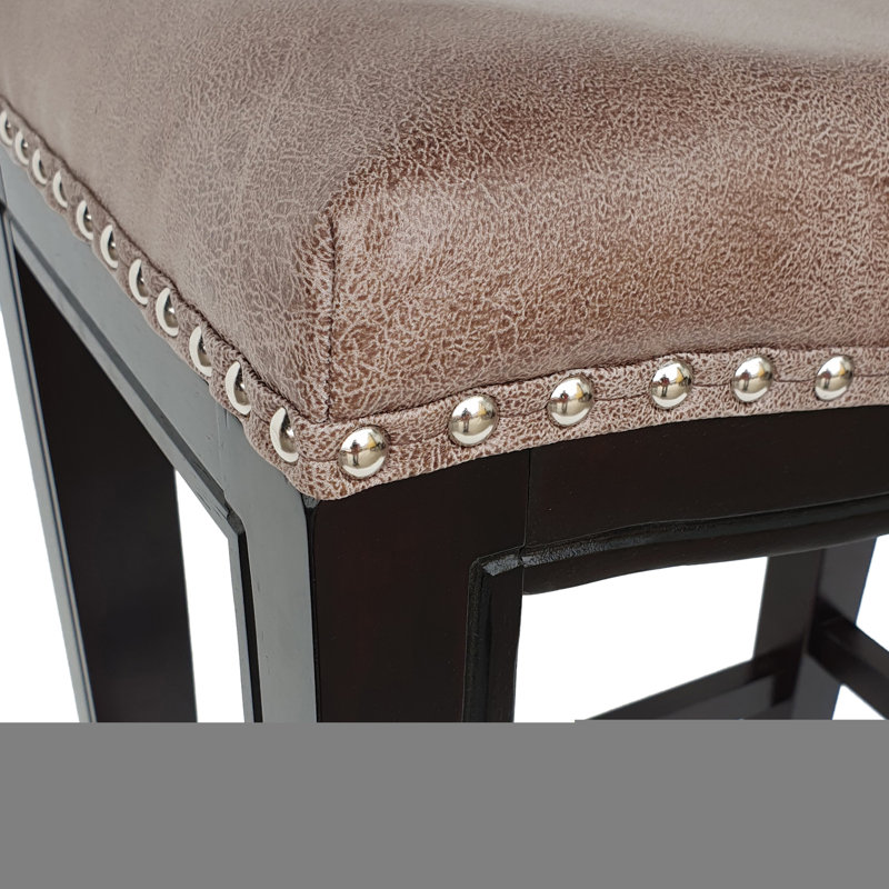 TIFFIN STUDDED BARSTOOL MP2 (ensemble de 2)