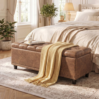 Banc d'entrée long avec rangement, banc rembourré avec repose-pieds avec garniture de rivets, banc de rangement rectangulaire pour chaussures avec espace caché, banc de rangement pour chambre à coucher, salon, brun