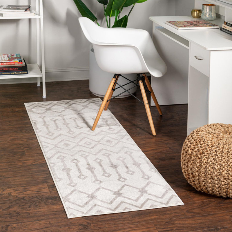 Junius Geometric Indoor Rug, Runner 2'7" x 12'
