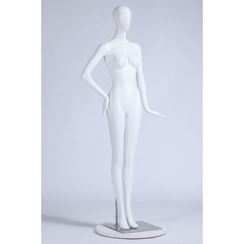 Ije People Statue