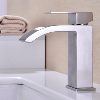 Single Hole Bathroon Sink Faucet with Pop-Up Drain