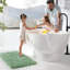 Tapis de salle de bain à poils longs super doux, tapis de bain en microfibre épaisse et antidérapante absorbante, tapis de bain lavable à la machine à séchage rapide pour plancher de salle de bain, baignoire et douche 17 po x 24 po