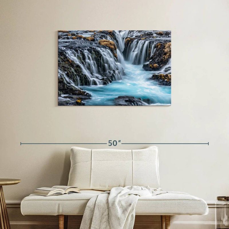Cascade d'Alvord Bruarfoss en Islande I, H 24 po x l 36 po