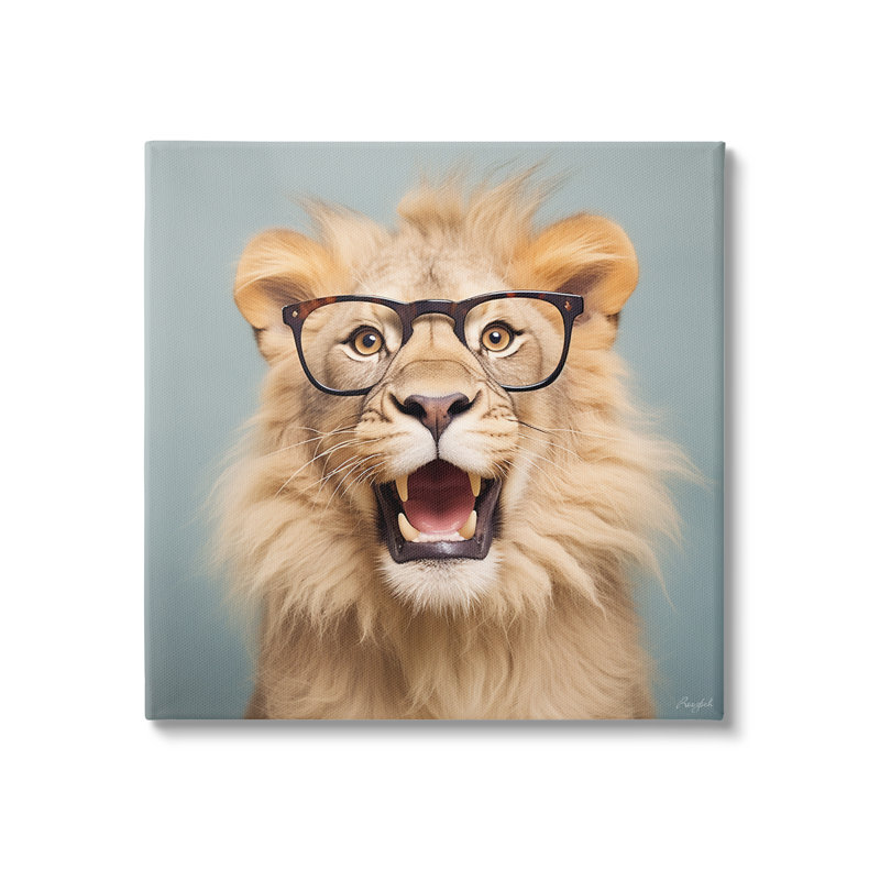 Lion rugissant à lunettes sur bois, Giclée encadrée noir minuit, H 24 po x l 24 po x P 1,5 po