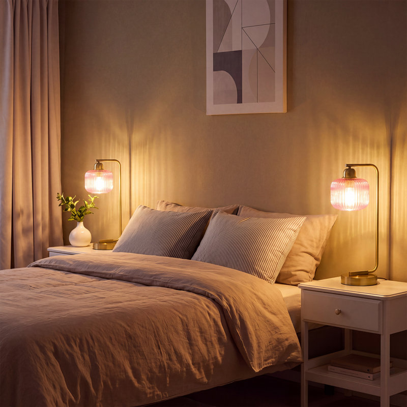 Lampe de table arquée en métal de 19 pouces avec ports USB, Rose