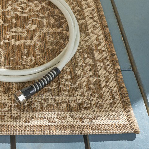 Radslavice Oriental Indoor / Outdoor Area Rug, Rectangle 160 x 229 cm