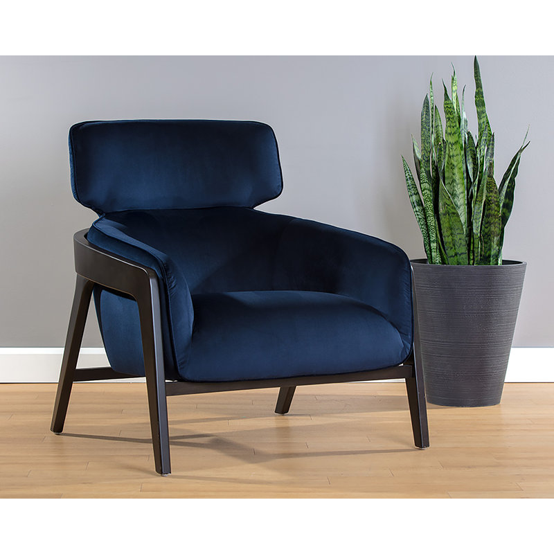 Maximus Armchair