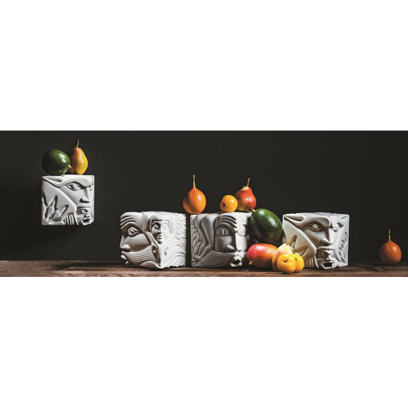 Le figurine good and the malveillant Gargulas