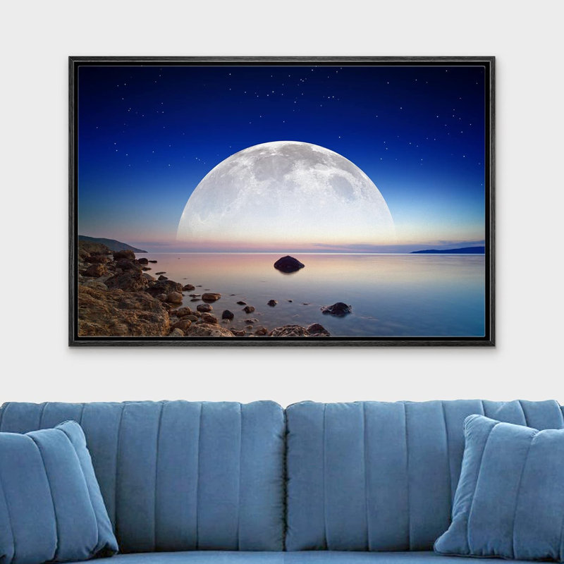 Lune côtière se levant au-dessus de l'océan, horizon, nature, photographie de paysage, art moderne, rustique