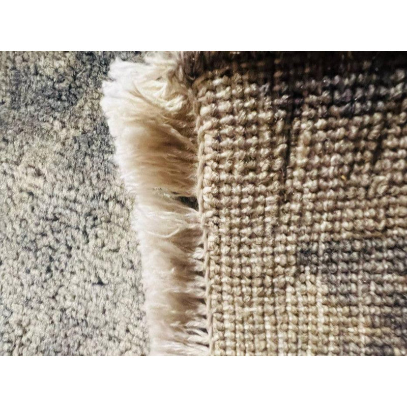 Geometric Area Rug in Beige