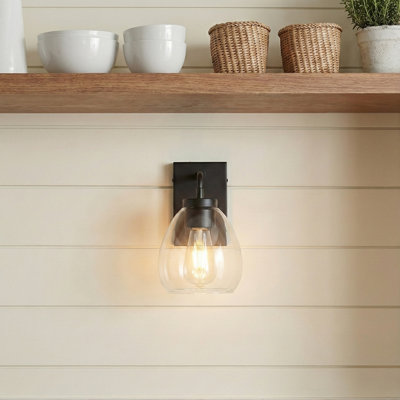 Brandon 6 in. 1-Light Sconce With Clear Glass Globes
