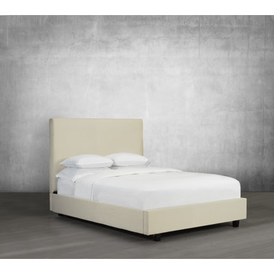 Lit plateforme en tissu d’ameublement